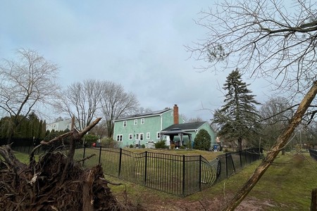 Pro Tree Removal To Protect Your Property and Family